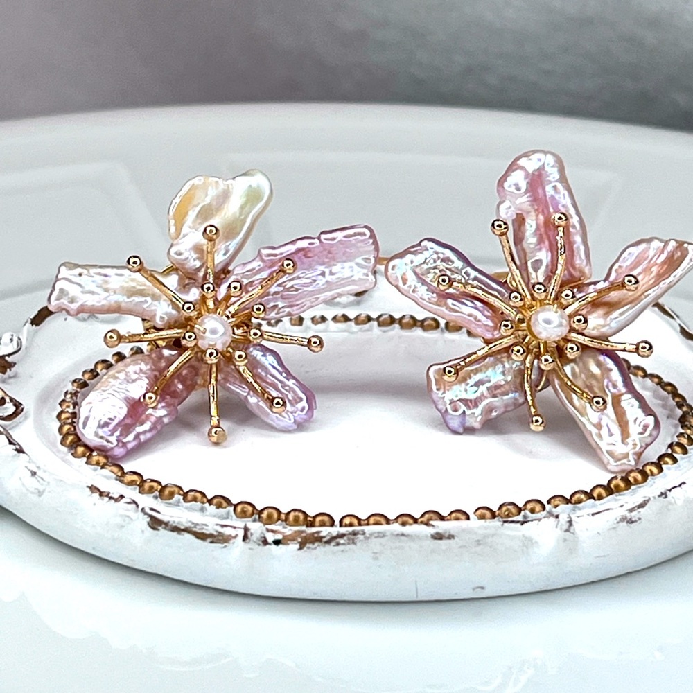 Handmade Freshwater Keshi Pearl Sakura Pink Flower 🌸 Earrings S925 SS Posts